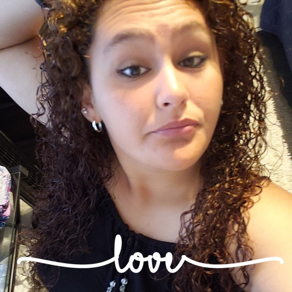 Meet your Posher, Kenya - Picture 1 of 1